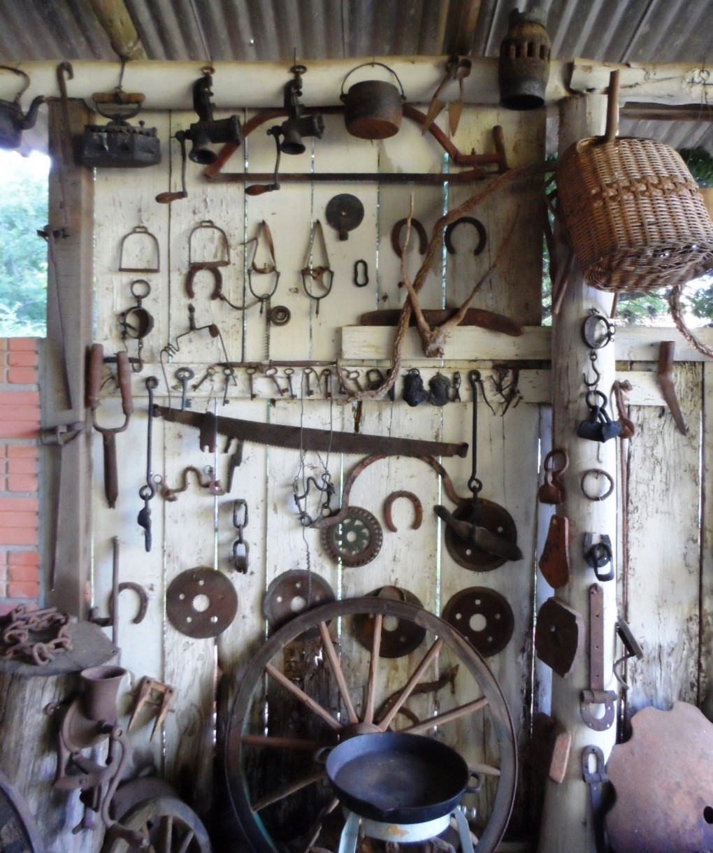 O Patrimônio Cultural Rural: reflexões a partir das relações campo-cidade acerca da vivência dos moradores do distrito de Guaragi, no município de Ponta Grossa (PR)