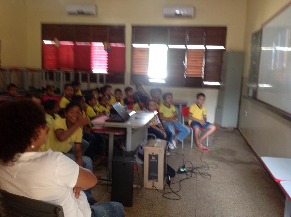 Como incorporar o uso de mídias na escola – o surreal no virtual