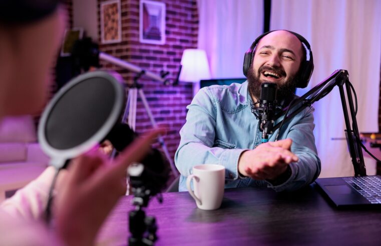 O marco da profissão multimídia e a mudança de patamar dos influenciadores digitais no Brasil