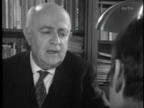 Em entrevista inédita, Adorno conta detalhes da parceria com os Beatles