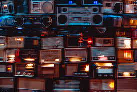 EDUCAÇÃO E COMUNICAÇÃO: ANTECEDENTES HISTÓRICOS DO RÁDIO NO BRASIL, RONDÔNIA e JI-PARANÁ