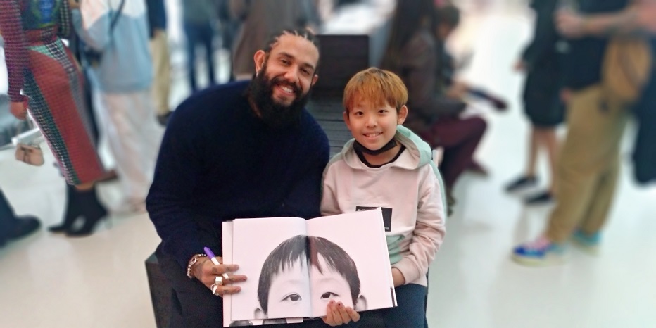 Até 09/07 – Unibes tem exposição gratuita “Olha pra mim” do fotógrafo Thiago Santos