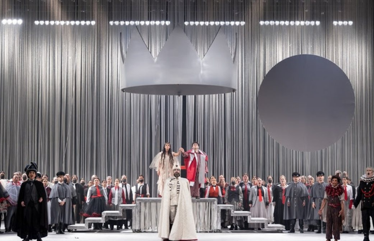 Theatro Municipal em temporada lírica com “O Amor das Três Laranjas”